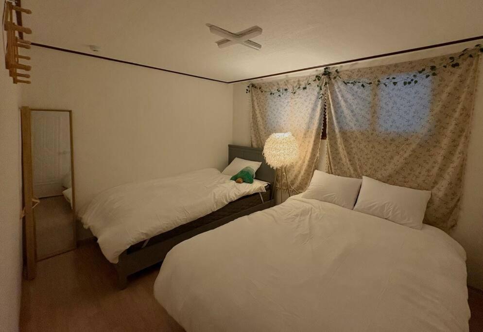 Ella Homestay Сеул Экстерьер фото